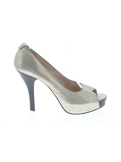 Pre-owned Michael Michael Kors Sandals In Gold