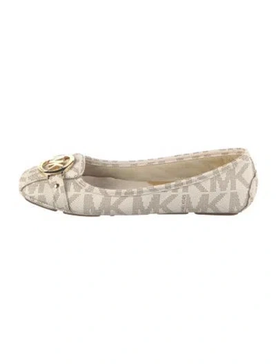Pre-owned Michael Michael Kors Signature Logo Leather Loafers In Neutrals