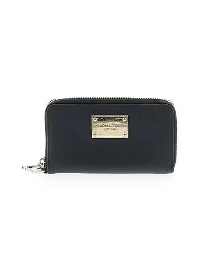 Pre-owned Michael Michael Kors Wallet In Black