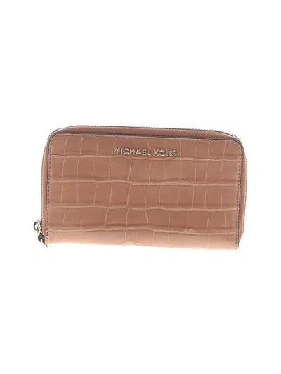 Pre-owned Michael Michael Kors Wallet In Tan