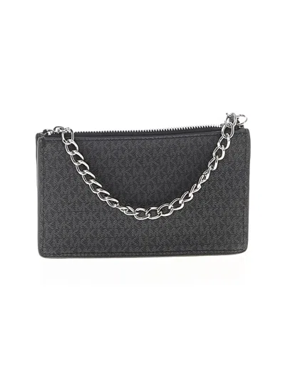 Pre-owned Michael Michael Kors Wristlet In Gray