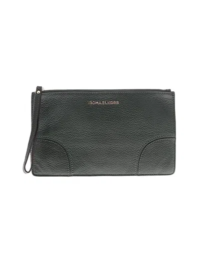 Pre-owned Michael Michael Kors Wristlet In Green