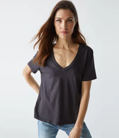 Michael Stars Daria V-neck Tee In Berrywood