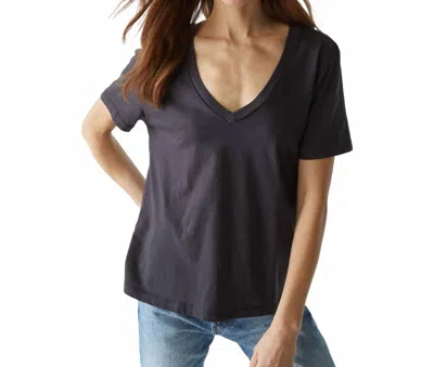 Michael Stars Daria V-neck Tee In Oxide In Black