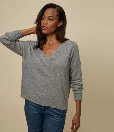 Michael Stars Gemma V-neck Cashmere Sweater In Heather Grey
