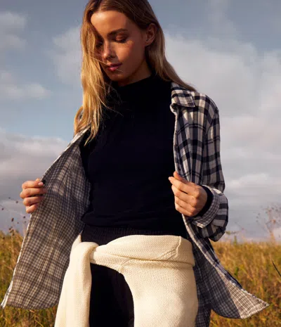 Michael Stars Hadley Turtleneck In Oatmeal