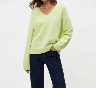 Michael Stars Hendrix V Neck Sweater In Dewdrop