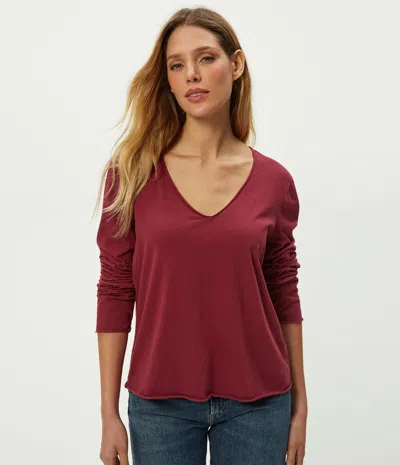Michael Stars Kailee Long Sleeve V-neck Cotton T-shirt In Burgundy