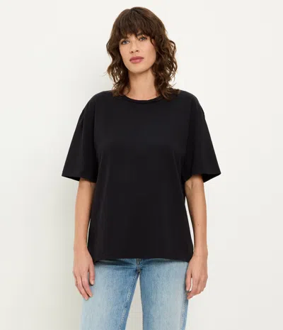 Michael Stars Kennedy Boyfriend T-shirts In Black