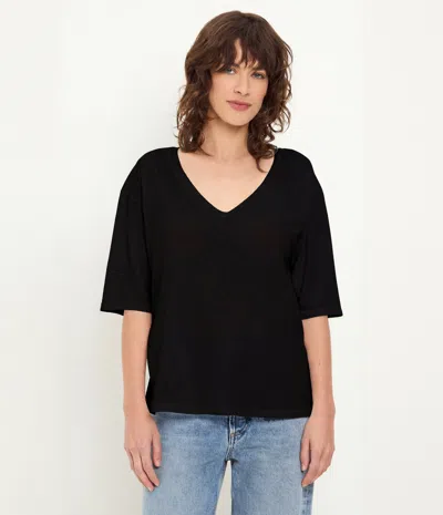 Michael Stars Liam V-neck Tee In Black