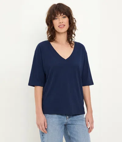 Michael Stars Liam V-neck Tee In Blue