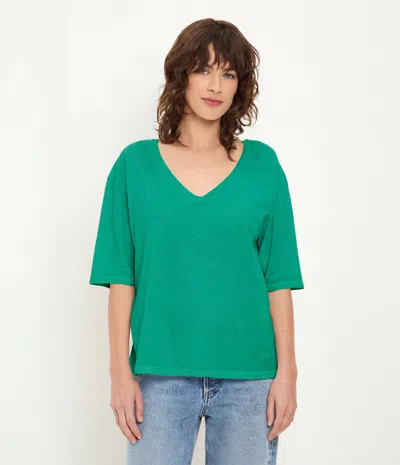 MICHAEL STARS LIAM V-NECK TEE
