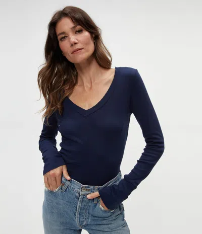 Michael Stars Molly V-neck Tee In Nocturnal
