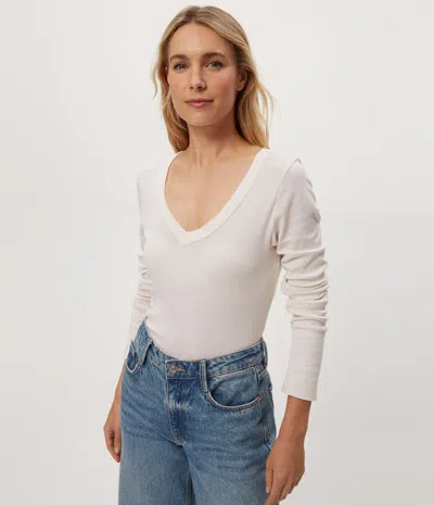 Michael Stars Molly V-neck Tee In White