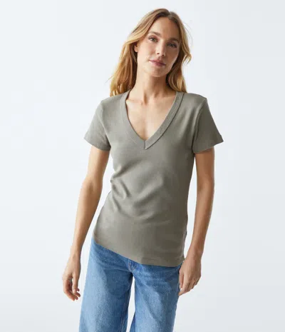 Michael Stars Nikki V-neck Tee In Tangerine