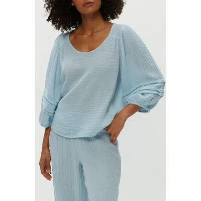 Michael Stars Pruitt Balloon Sleeve Gauze Top In Fountain