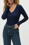Michael Stars Remi V-neck Rib Top In Nocturnal