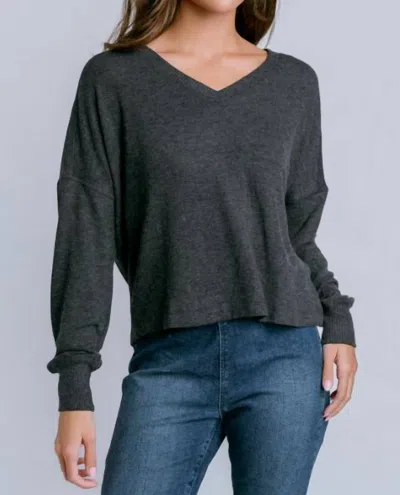 Michael Stars Vic Madison Jersey Relaxed V Top In Charcoal In Gray