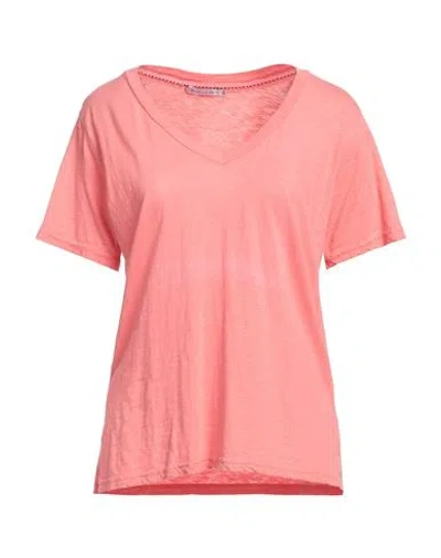 Michael Stars Woman T-shirt Coral Size Onesize Supima In Red