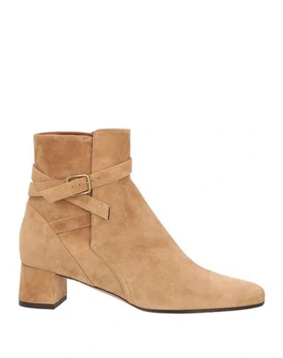 Michel Vivien Woman Ankle Boots Camel Size 11 Soft Leather In Beige