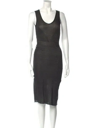 Pre-owned Michelle Farmer Scoop Neck Long Dress In Black