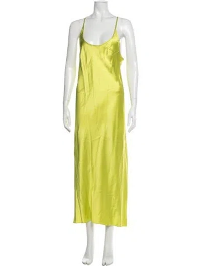 Pre-owned Michelle Farmer Scoop Neck Long Dress In Green