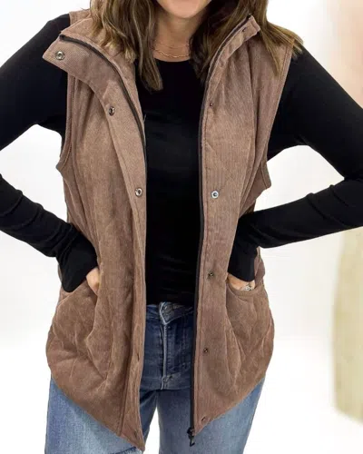 Michelle Mae Full Zip Corduroy Vest In Chestnut In Brown
