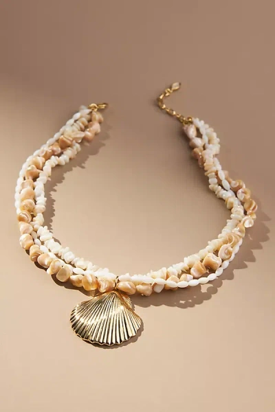 Mignonne Gavigan Anisah Shell Pendant Necklace In Gold