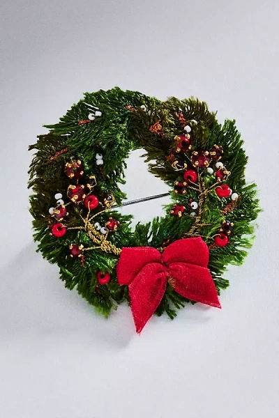 Mignonne Gavigan Wreath Brooch In Green