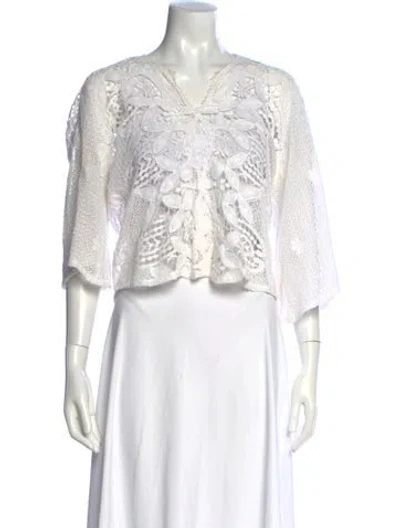 Pre-owned Miguelina Lace Pattern V-neck Top In White