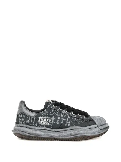 Miharayasuhiro Blakey Graffiti-print Sneakers In Gray