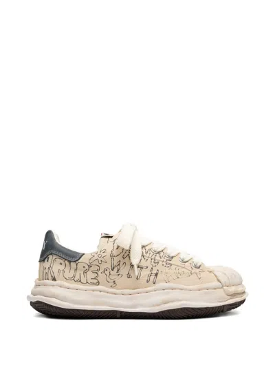 Miharayasuhiro Maison Mihara Yasuhiro Blakey Og Graffiti Printed Low-top Sneakers In Multi