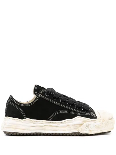 Miharayasuhiro Hank Low-top Sneakers In Black