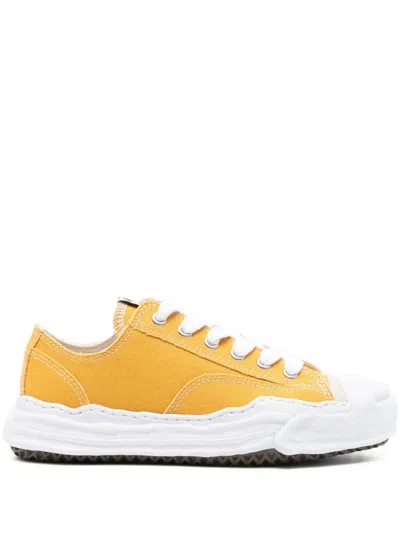 Miharayasuhiro Hank Low-top Sneakers In Yellow