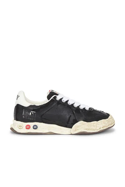 Miharayasuhiro Herbieoriginal Sole Torn Film Attached Canvas Low Top Sneaker In Black