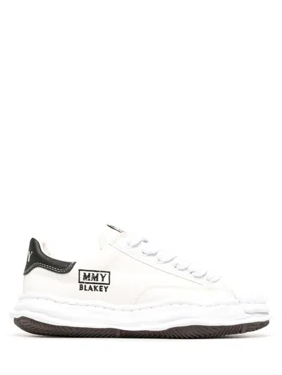 Miharayasuhiro Maison Mihara Yasuhiro Low-top Platform Sneakers In White
