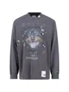 Miharayasuhiro Maison Mihara Yasuhiro Distressed Graphic T-shirt With Logo Patches And Embellishments In Gray