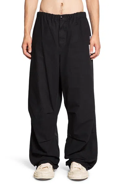 Miharayasuhiro Maison Mihara Yasuhiro Trousers In Black