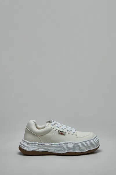 Miharayasuhiro Og Sole Canvas Low-top Sneaker In White