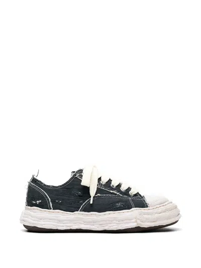 Miharayasuhiro Peterson23 Ripped Sole Low-top Sneakers In Black