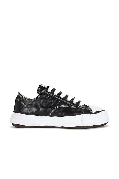 Miharayasuhiro Peterson23 Wrinkled Leather Lowtop Sneakers In Black