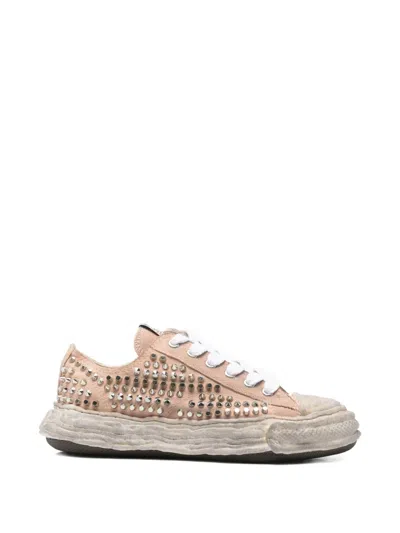 Miharayasuhiro Studded Low-top Casual Shoes In Pink