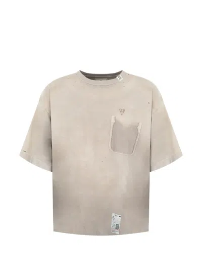 Miharayasuhiro Sun-faded Like T-shirt In Neutral
