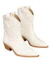 Miim Women's Claire Boots In White In White