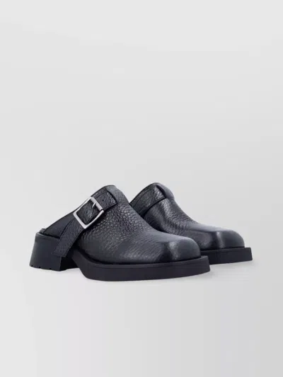 MIISTA BUCKLE CHUNKY HEEL OPEN BACK LEATHER MULES