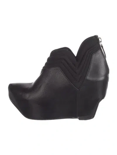 Pre-owned Miista Leather Boots In Black