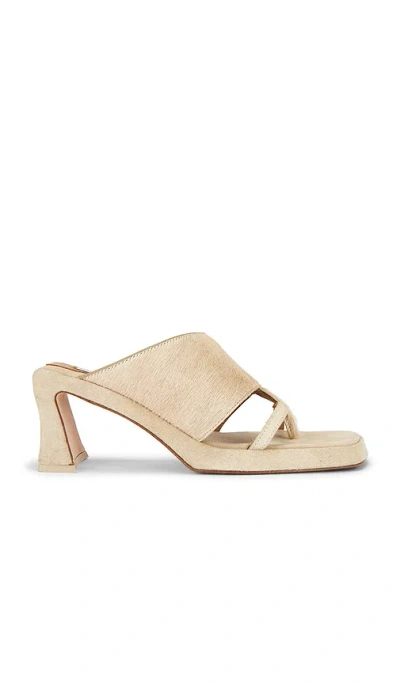 Miista Sandale Trisha Pony Asymmetric Thong In Brown