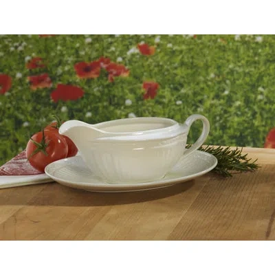Mikasa Italian Countryside Gravy Boat And Saucer Set In White