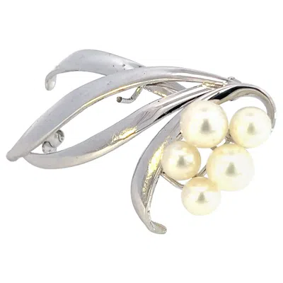 Pre-owned Mikimoto Estate Akoya Pearl Brooch 6.40-5.30 Mm Silver In Multi