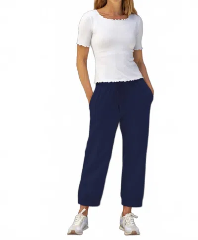 Mila Los Angeles Cropped Jogger Pants In Navy In Blue